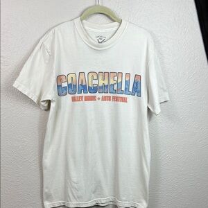 Coachella Valley Music Arts Festival Concert SS Graphic 2025 T-Shirt Medium